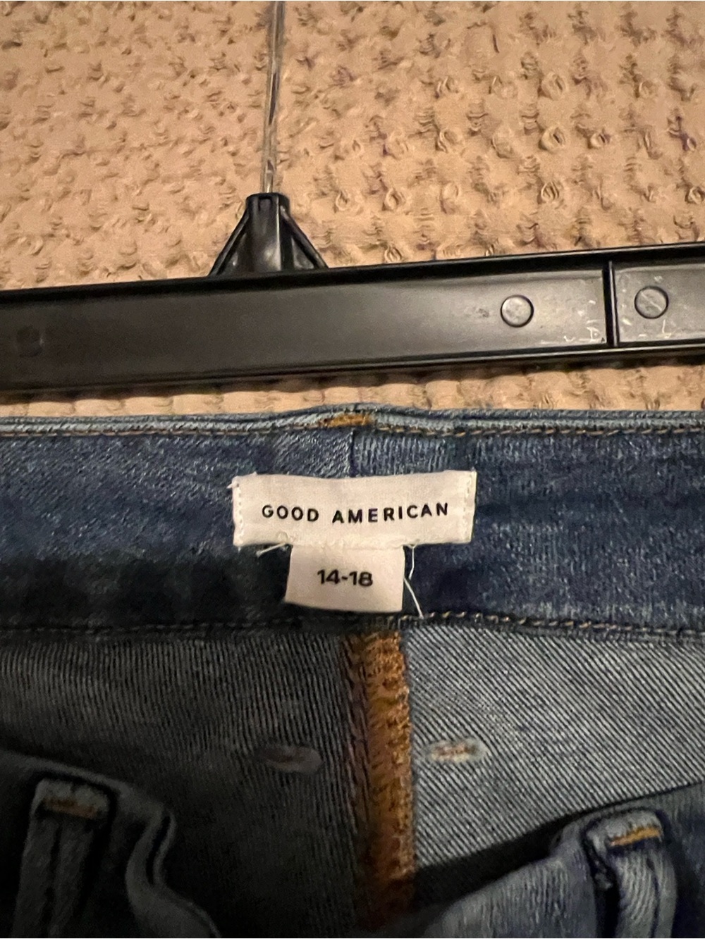 Women's High-Rise Skinny Jeans in Medium Blue Wash - Picture 3 of 5